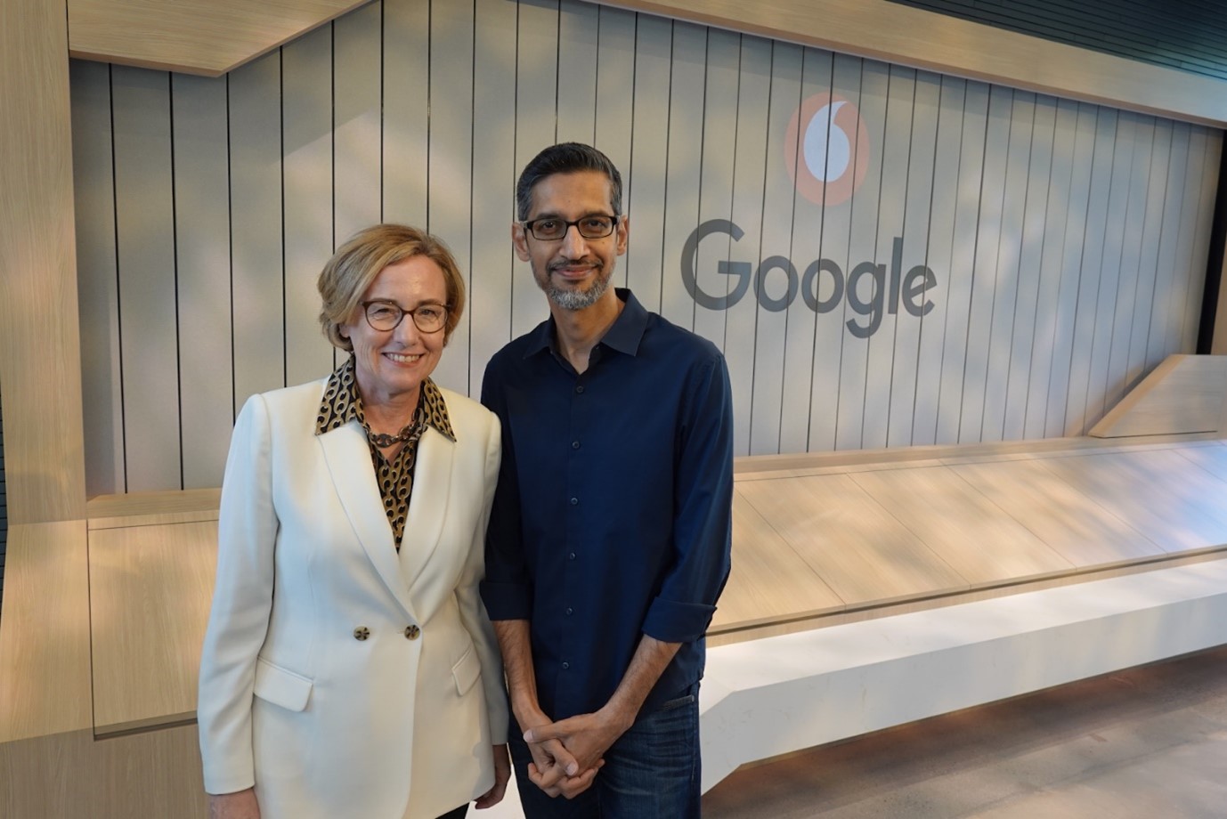 Margherita Della Valle Vodafone Group si Sundar Pichai Google si Alphabet